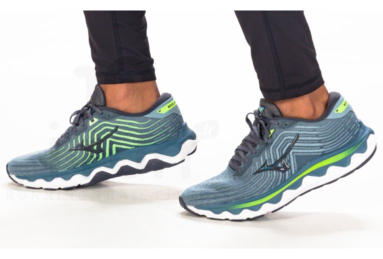 Mizuno Wave Horizon 6 M