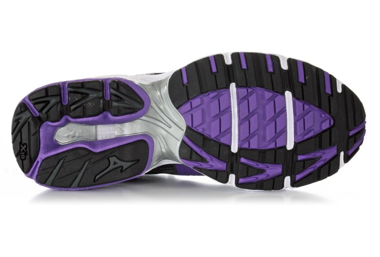 Mizuno Wave Legend 2