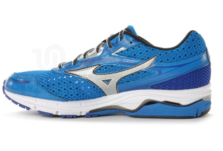 Mizuno Wave Legend 3