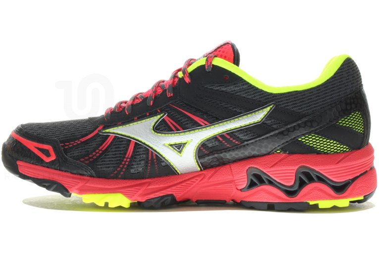 Mizuno Wave Mujin 3