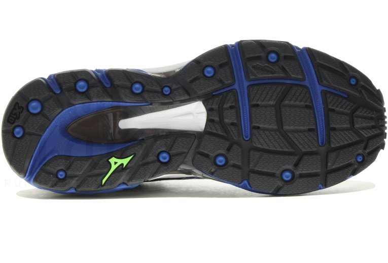 Mizuno Wave Paradox 4