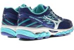 Mizuno Wave Paradox 4