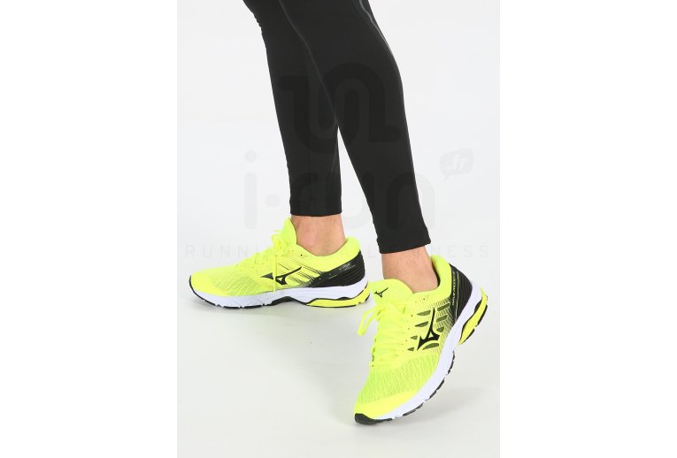 Mizuno Wave Prodigy 2