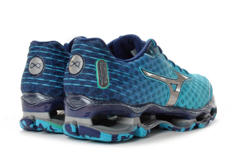 Mizuno Wave Prophecy 4