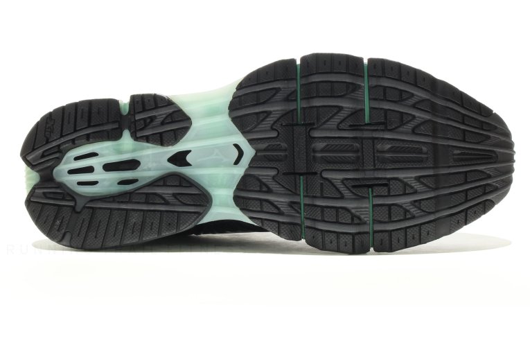 Mizuno Wave Prophecy 8