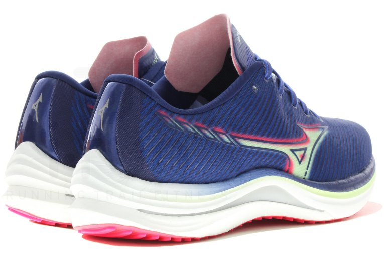 Mizuno Wave Rebellion M
