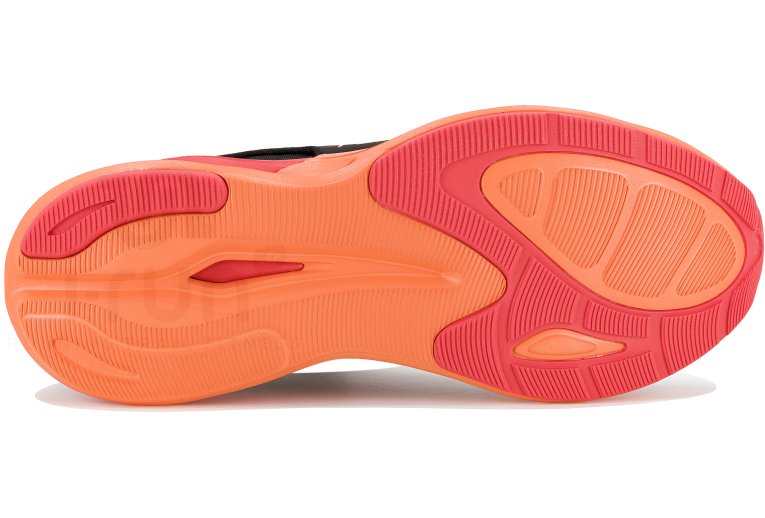 Mizuno Wave Revolt 3