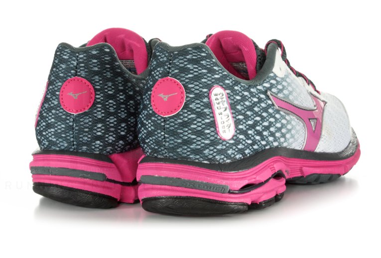 Mizuno Wave Rider 18