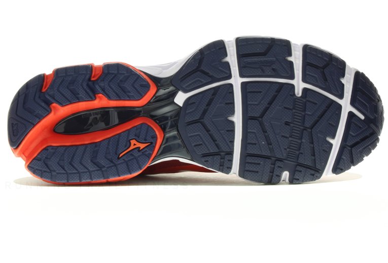 Mizuno Wave Ultima 10