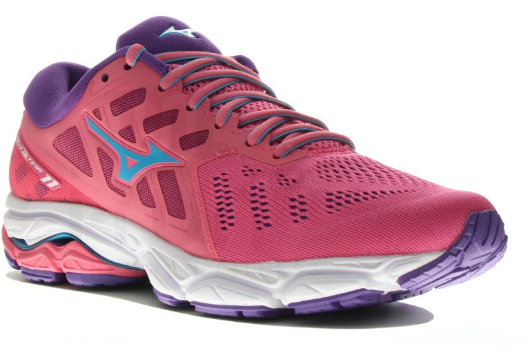 Mizuno Wave Ultima 11