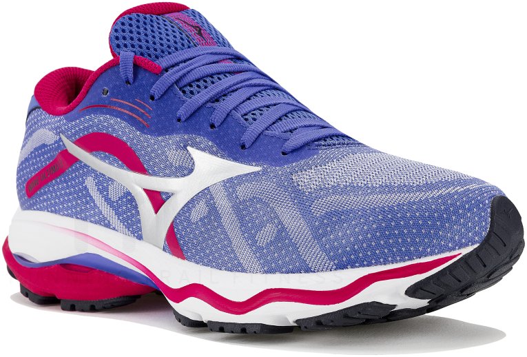 Mizuno Wave Ultima 13
