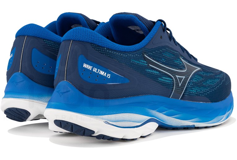 Mizuno Wave Ultima 15