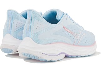 Mizuno Wave Ultima 16