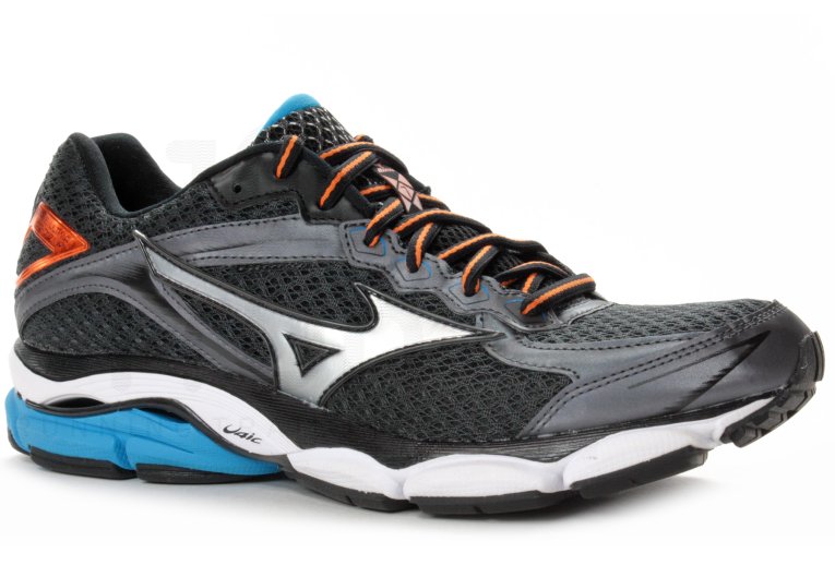 Mizuno Wave Ultima 7