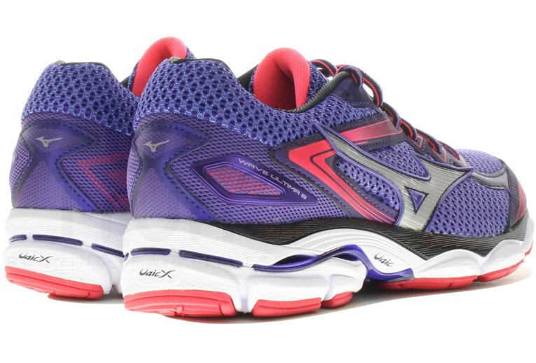 Mizuno Wave Ultima 8