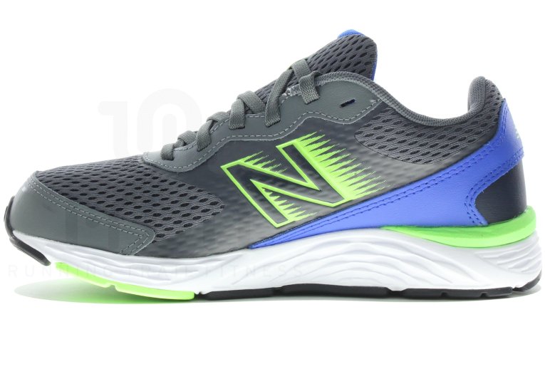 New Balance 680 V6