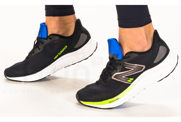 New Balance Arishi V4 Herren