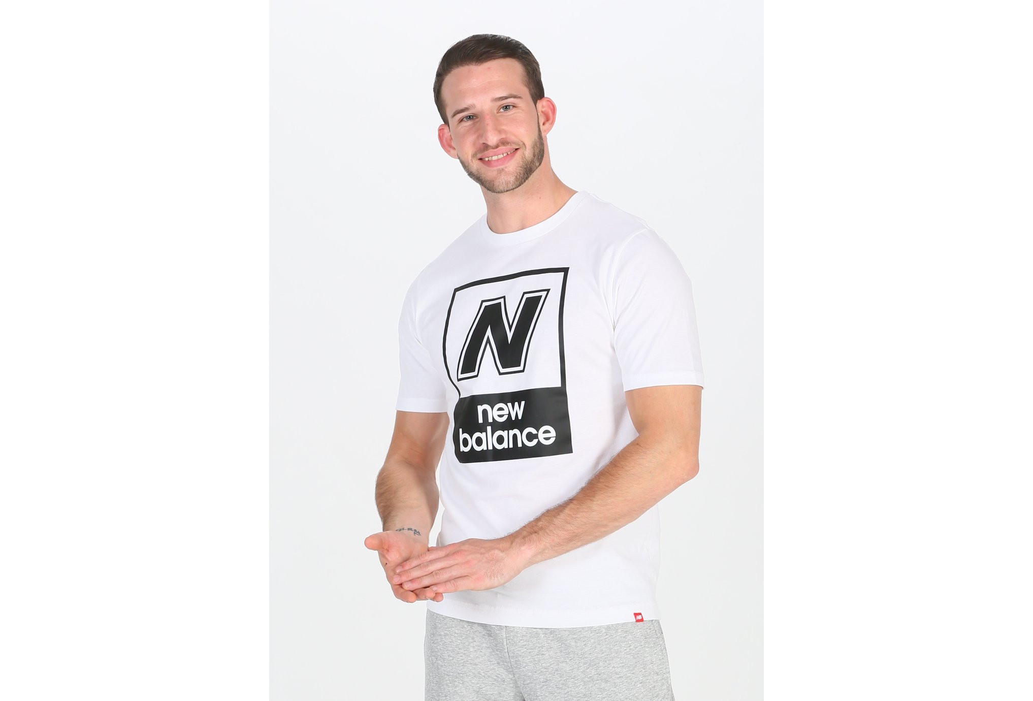 New Balance Essentials N Box M vêtement running homme