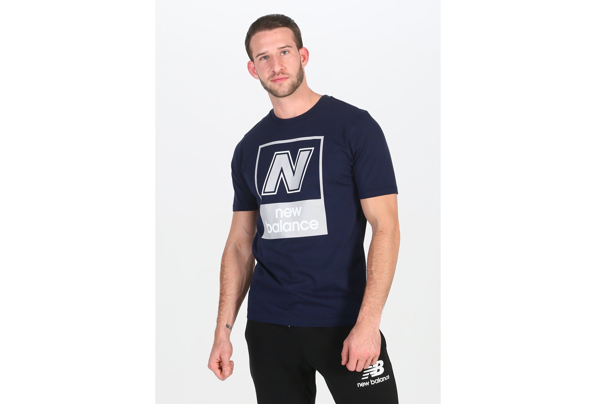 New Balance Essentials N Box M vêtement running homme