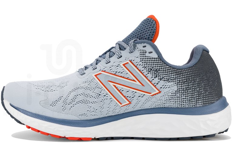 New Balance Fresh Foam 680 V7