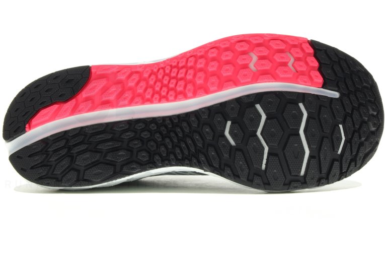 New Balance Fresh Foam Vongo V3