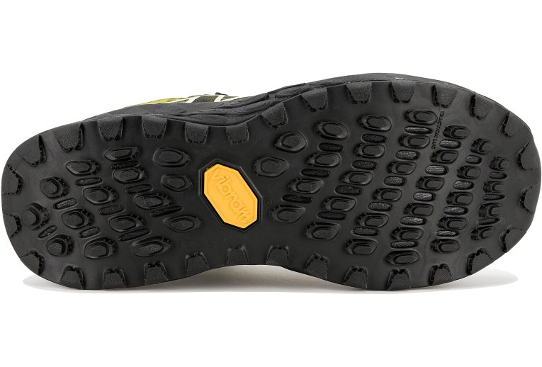 New Balance Fresh Foam X Hierro V8 Herren