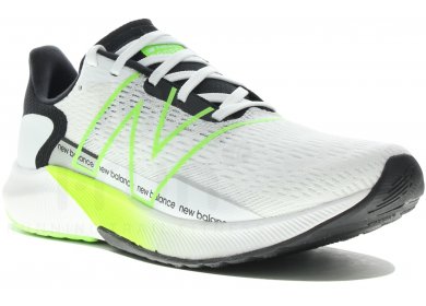 New Balance FuelCell Propel V2 M 