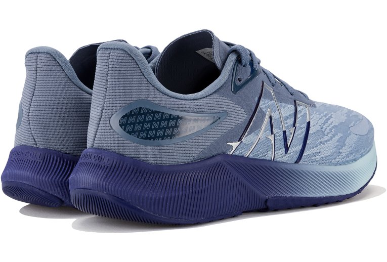 New Balance FuellCell Propel V3