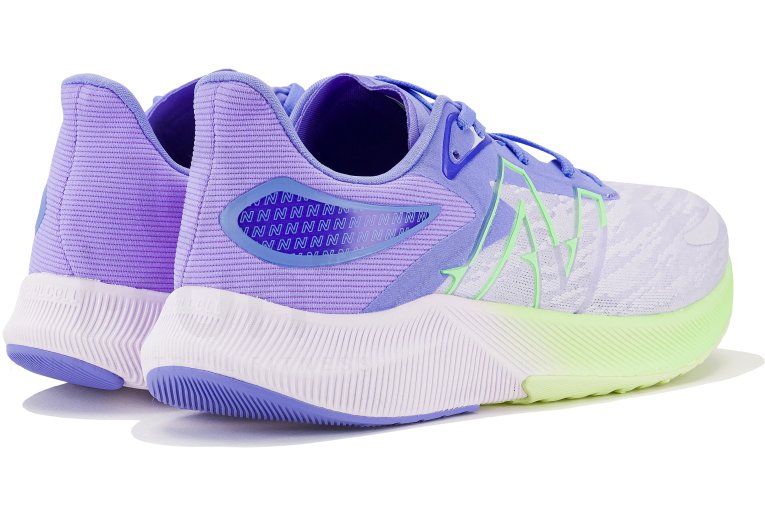 New Balance FuellCell Propel V3