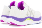 New Balance FuelCell Propel V4
