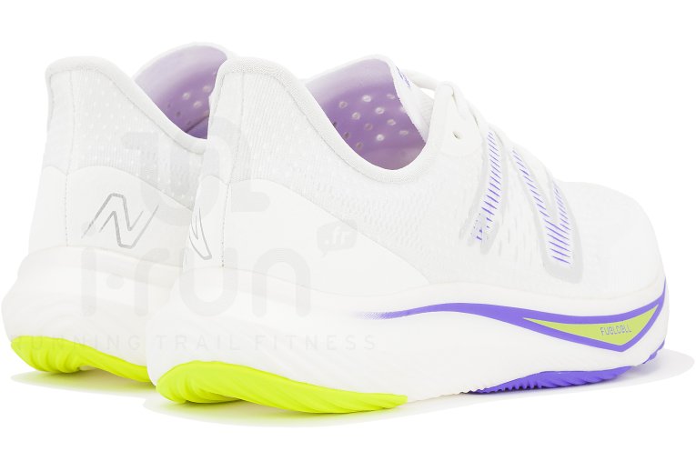 New Balance FuelCell Rebel V3