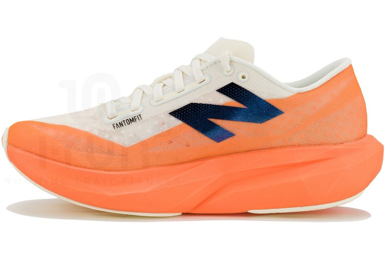 New Balance FuelCell Rebel V4