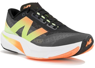 New Balance FuelCell Rebel V4