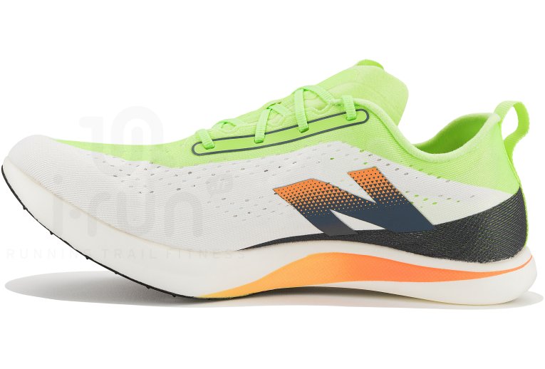 New Balance FuelCell SuperComp MD-X V3
