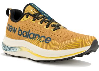 New Balance FuelCell SuperComp Trail