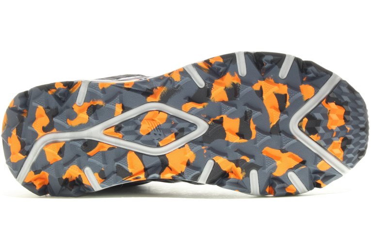 New Balance MT690 - D