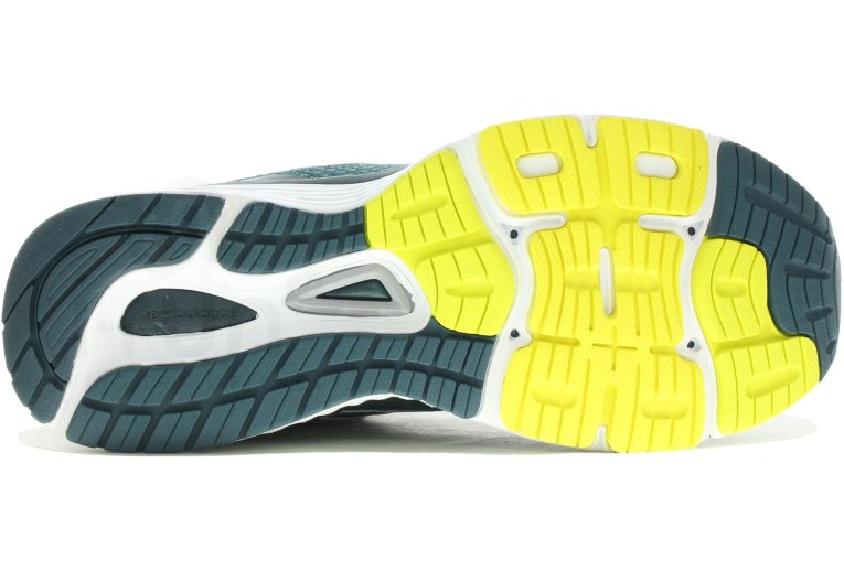 New Balance Solvi V3