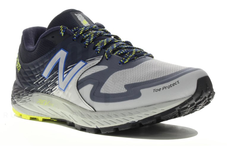 New Balance Summit K.O.M.