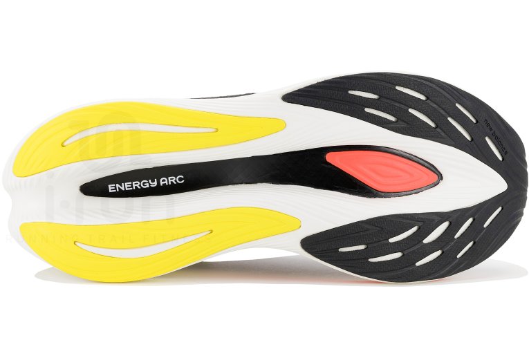 New Balance Super Comp Trainer Herren