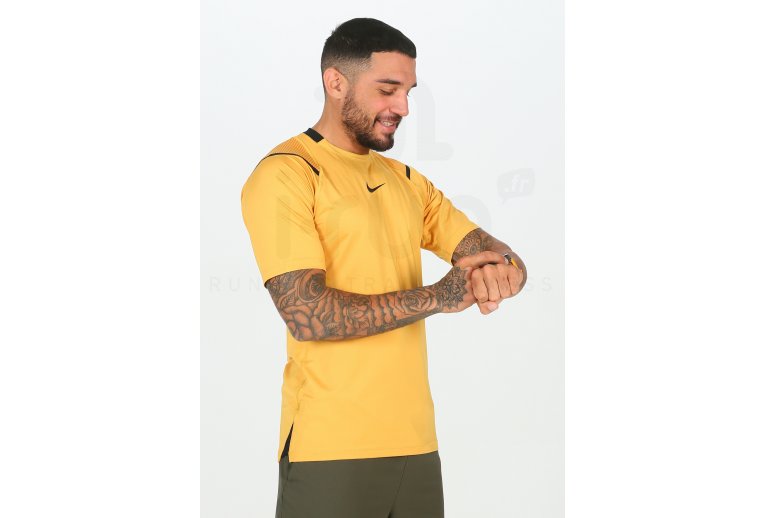 Nike camiseta manga corta AeroAdapt