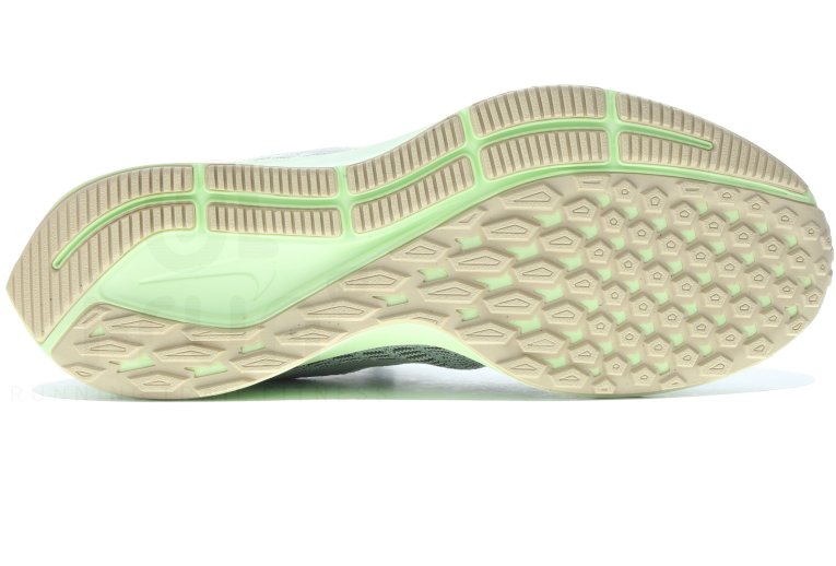 Nike Air Zoom Pegasus 35