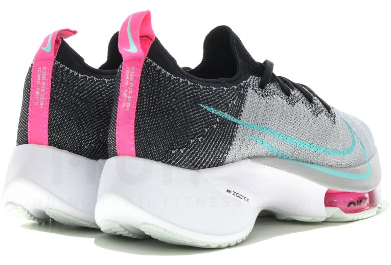 Nike zapatilla Air Zoom Tempo Next%