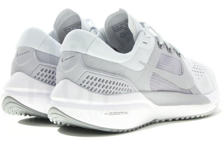 Nike Air Zoom Vomero 15