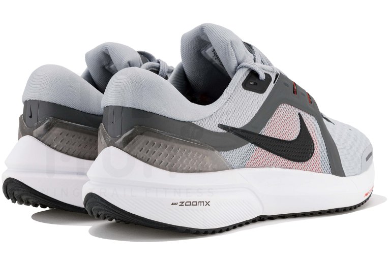 Nike Air Zoom Vomero 16