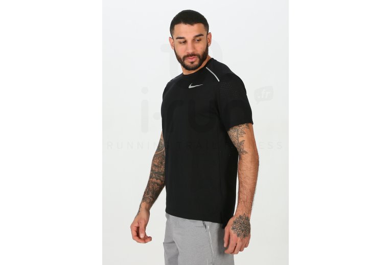 Nike Camiseta manga corta Breathe Rise 365