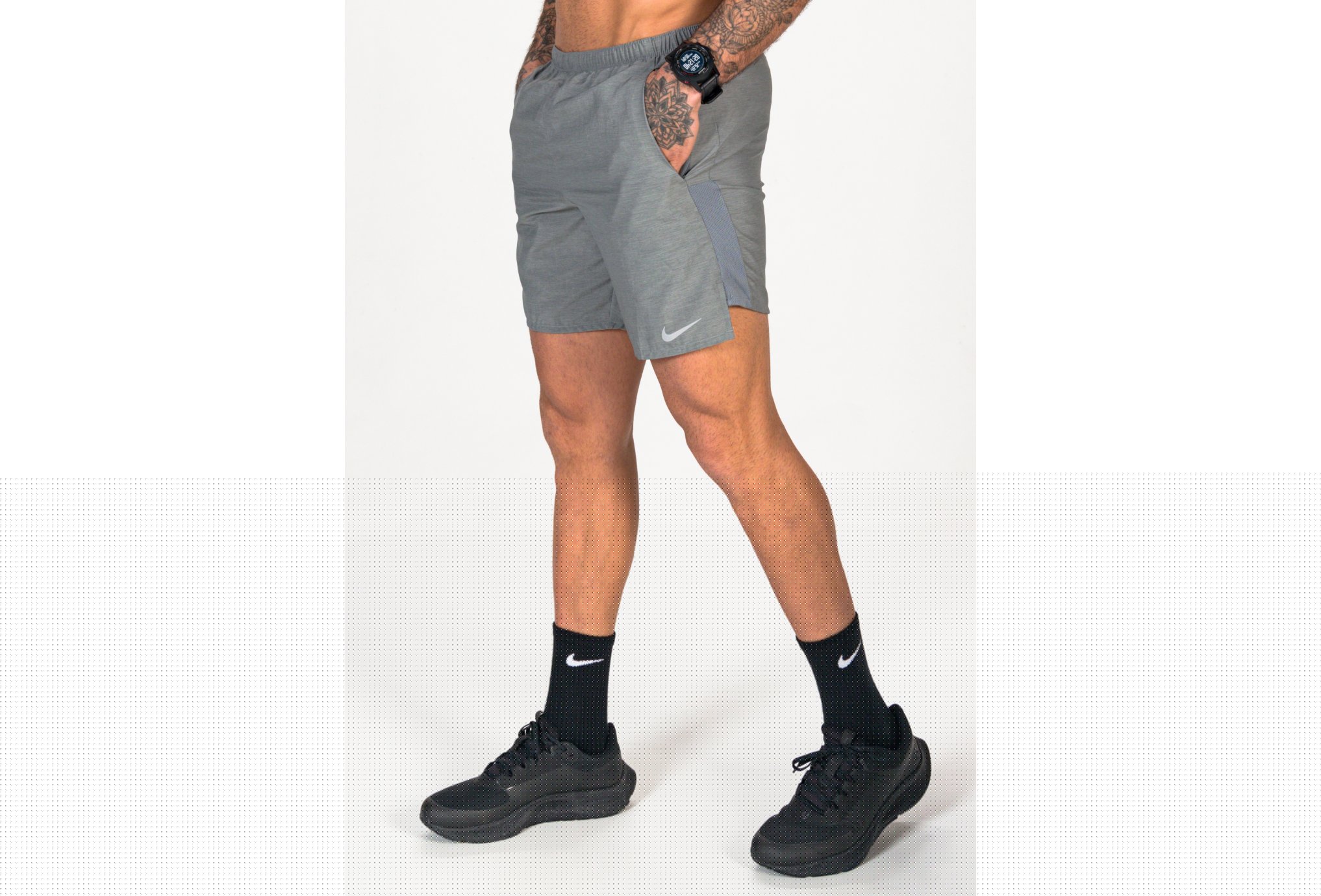 nike challenger 2 in 1