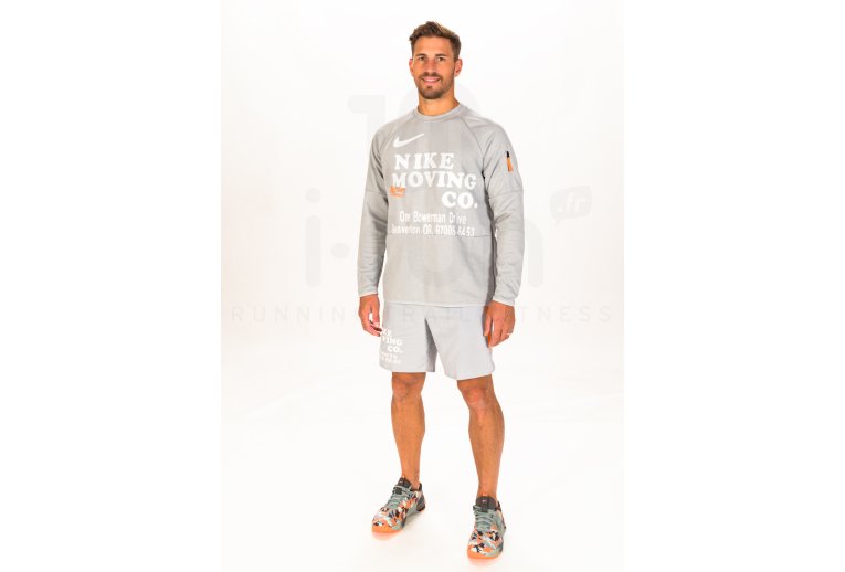 Nike Challenger Moving