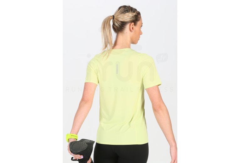 Nike camiseta manga corta City Sleek