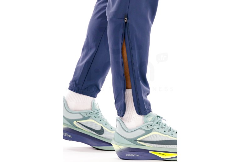 Nike Dri-Fit Challenger