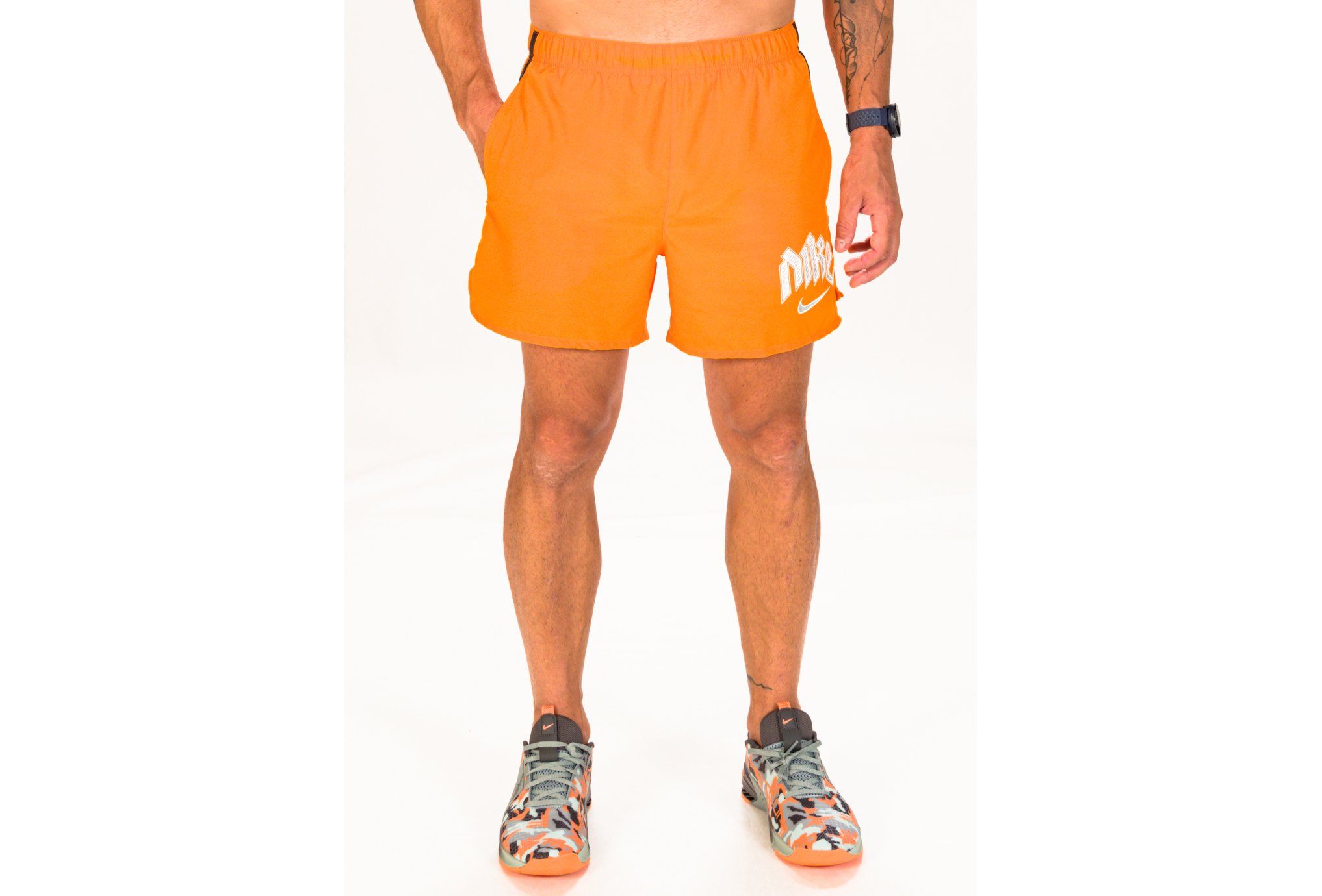 Nike Dri-Fit Run Division Challenger Orange